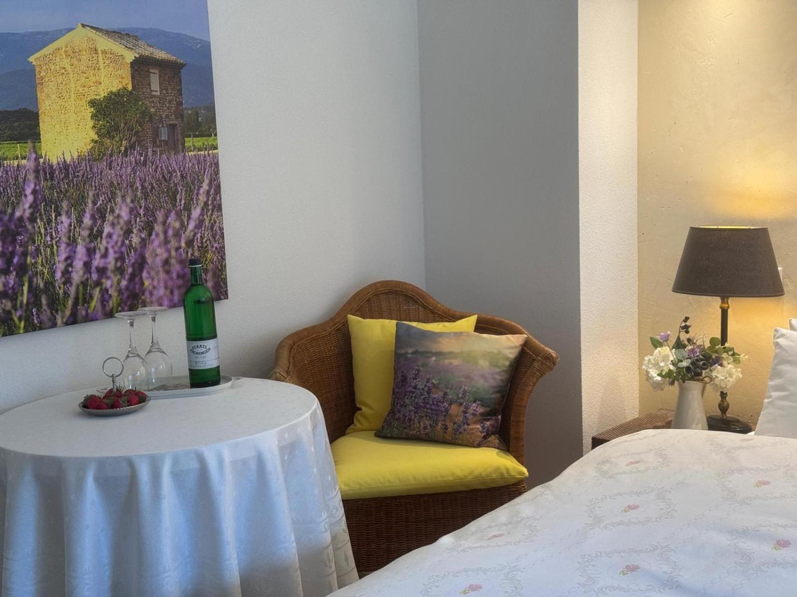Obernhof Gaestehaus Ina-Maria, Apartments מראה חיצוני תמונה